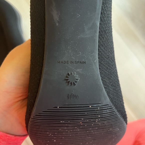 Size 10.5 Stuart Weitzman sock boots - Picture 4 of 4